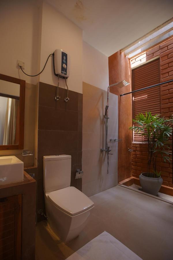 Monaara Leisure - أنرادابورام المظهر الخارجي الصورة