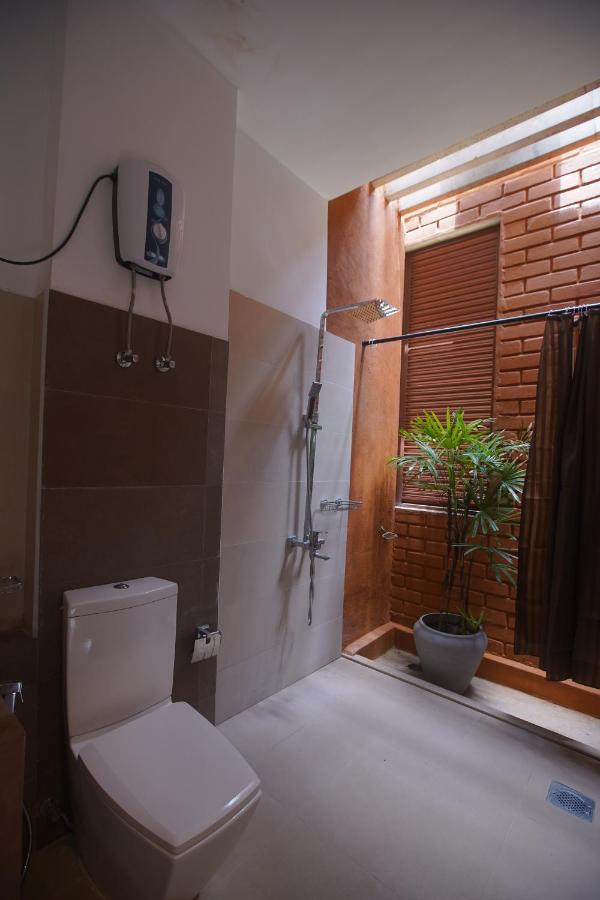Monaara Leisure - أنرادابورام المظهر الخارجي الصورة