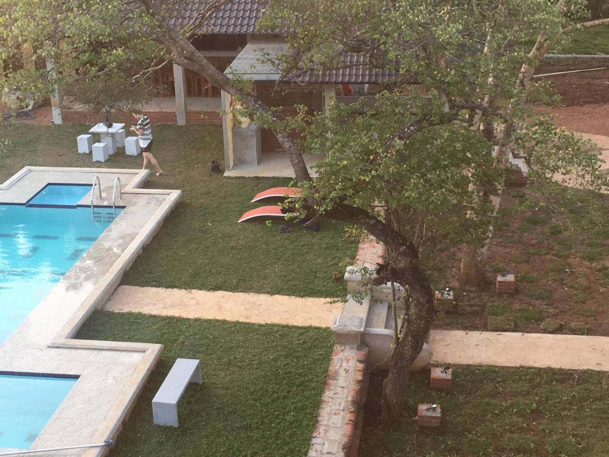 Monaara Leisure - أنرادابورام المظهر الخارجي الصورة